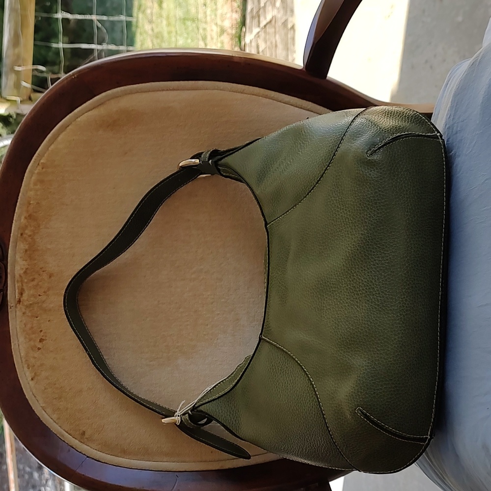 Tianni NWOT Green faux leather shoulder bag